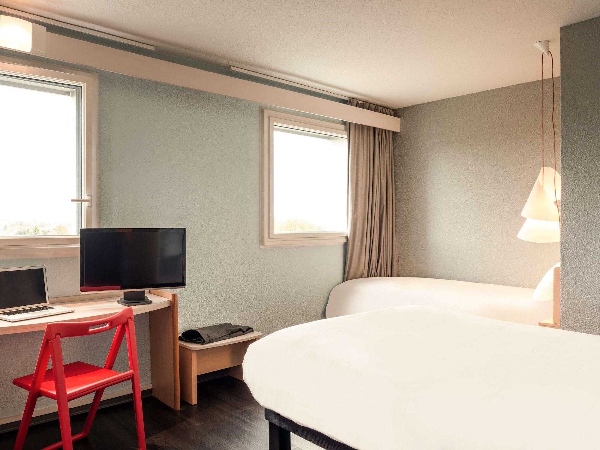 B&B Hotel Versailles Le Chesnay Le Chesnay  Εξωτερικό φωτογραφία