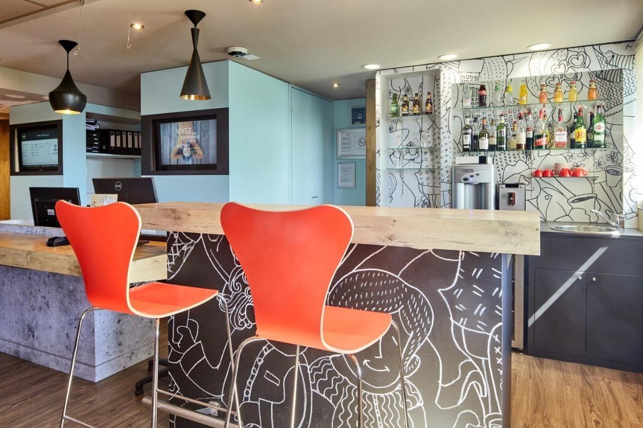B&B Hotel Versailles Le Chesnay Le Chesnay  Εξωτερικό φωτογραφία